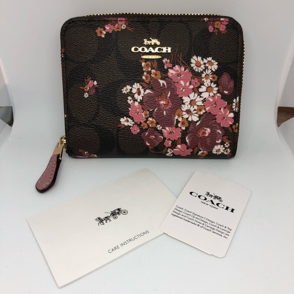 Coach Handbags - Coach Small Zip Around Wallet Medley Bouquet NWT